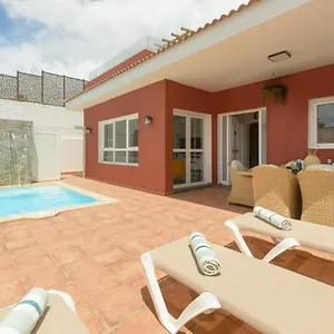  Villa Chale Con Piscina Junto A La Playa